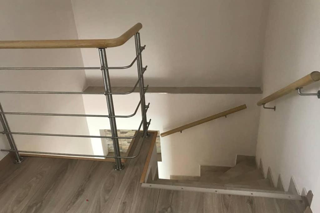 Cely Dum Flora V Ceskosaskem Svycarsku Apartment Janov Exterior photo
