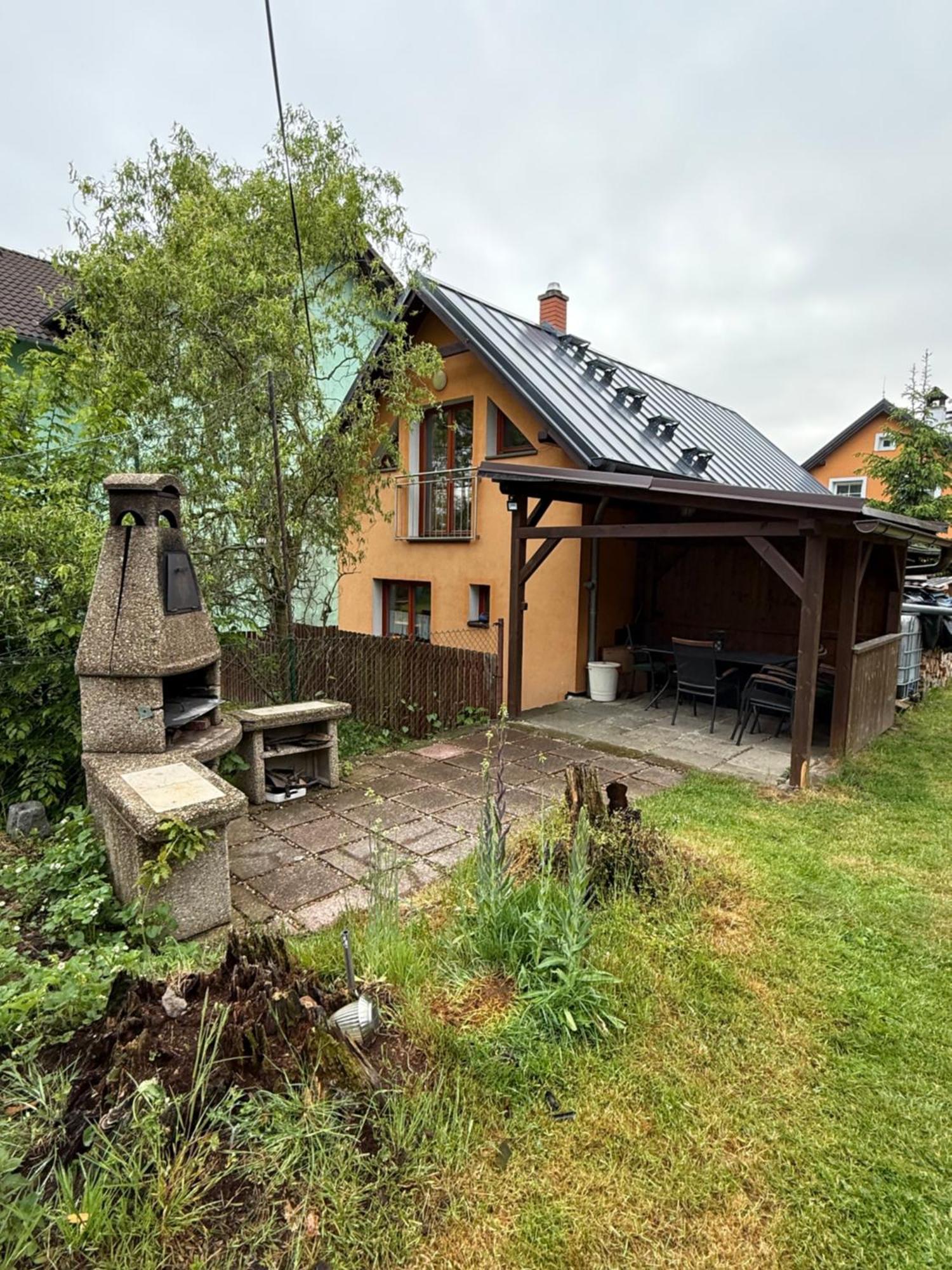 Cely Dum Flora V Ceskosaskem Svycarsku Apartment Janov Exterior photo